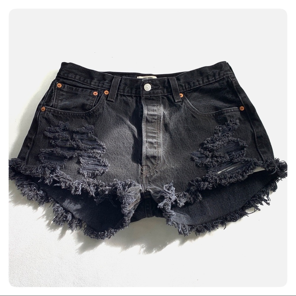 LEVI'S Cutoff Shorts L  Waist 34 Size 15 252RE